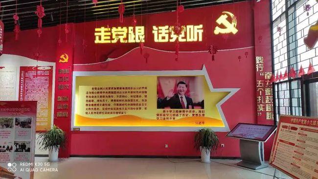 憨豆先生找小熊